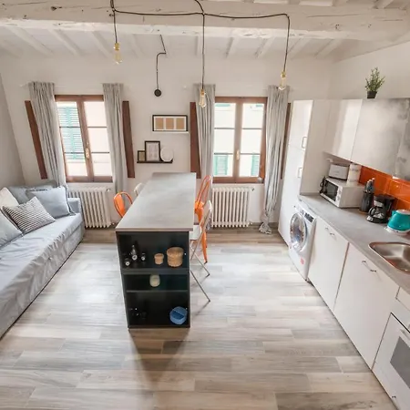 Design Center - Homeunity Apartment Florence